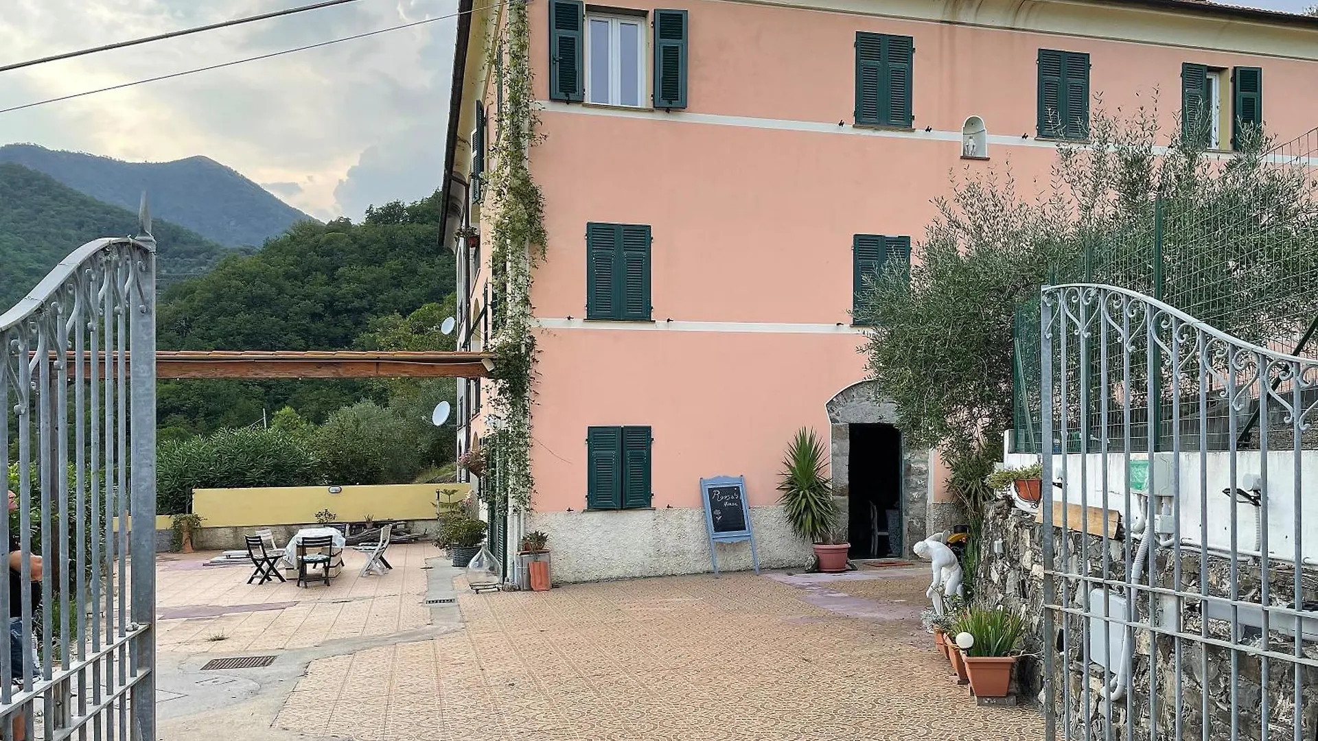Holiday home Rosa'S House Villa Borzonasca